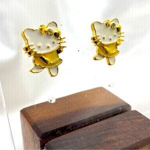 Hello Kitty yellow Lightweight Stud Earrings
